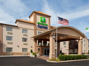 Holiday Inn Express Murrysville - Delmont by IHG