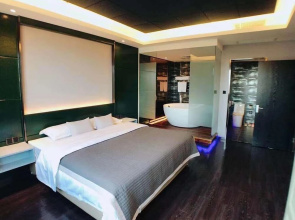 Taiyuan Strawberry Apartment Xuefu Br.