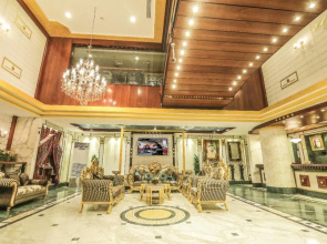 9 Hotel
