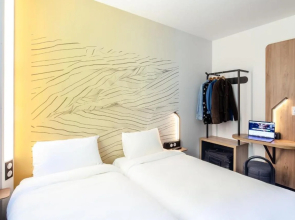 B&B HOTEL Cluses Sud