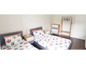 Glasgow South-side City Apartment