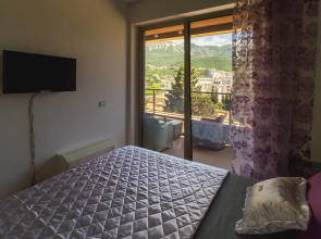 Luxury Harmonia Apartments
