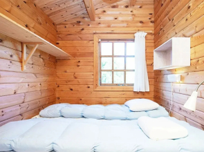 Charming Coastal Retreat-by Traum