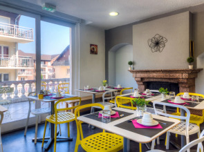 Zenitude Hotel-Residences Les Terrasses du Lac