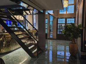 Отель The Bless Hotel and Residence