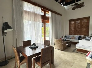 Tranquil Bungalow w Pool at Green Village Ca