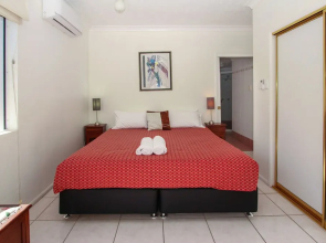 Champagne Apartment 1