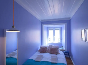 Spacious Alfama Apartment + Free Pickup, By TimeCooler