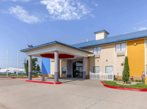 Quality Inn & Suites Wichita Falls I-44