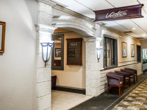 Clarion Hotel Lake Erie