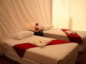 Khao Kheow Es-Ta-Te Camping Resort & Safari