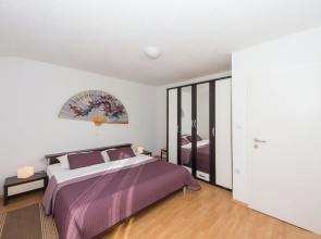 Apartment Yasmin