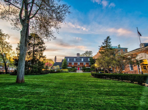 Nassau Inn