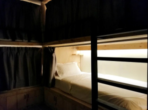 Mansion Hostel Mandalay