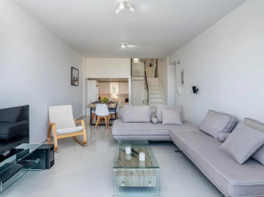 ASTERIA PEARL VILLA 2 with Rooftop Jacuzzi