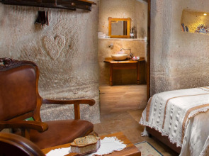 Terra Cave Hotel