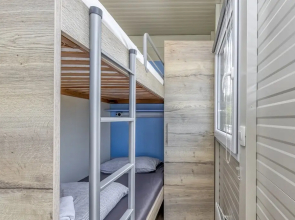 Rooftop Home With Whirlpool & Sauna
