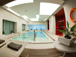 Отель 72 Sharjah