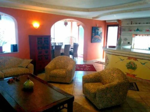 VV Holiday Villa