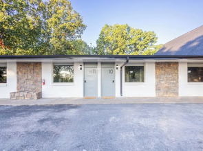 Arka Motel
