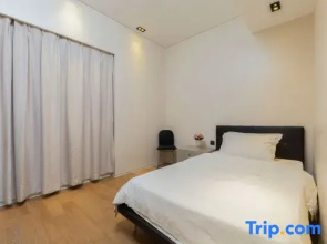 Yuebai Seaview Holiday Beauty