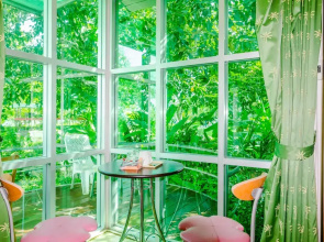 Chalong Hill Tropical Garden Homes