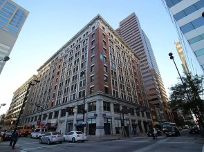 The Guild Downtown Vine St. 1 Bedroom