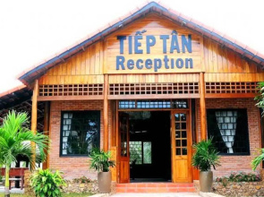 Huong Toan Eco Resort  Spa