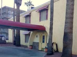 Hidden Palms Resort Condos