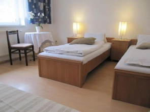 Pension Kycera
