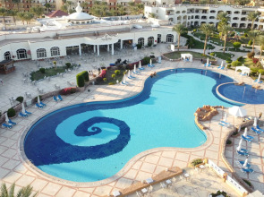 Regency Plaza Aqua Park & SPA