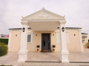 Villa Royale in Durr s