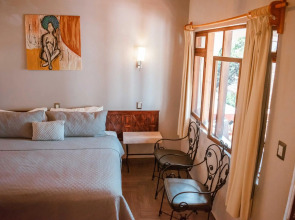 Hotel Embajadoras