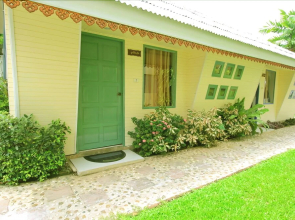 Plumeria Villa and Hideaway