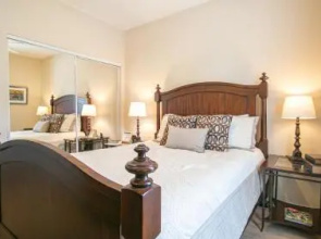 Legacy Villa 1601 Condo