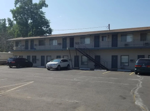 El Rancho Motel
