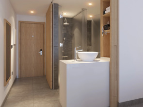 Отель Premier Inn Dubai Dragon Mart