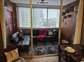 Perfect DTWN Condo with King beds