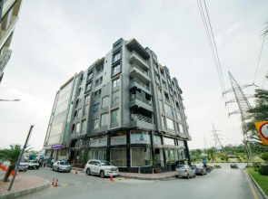 Esquire Hotel Apartments