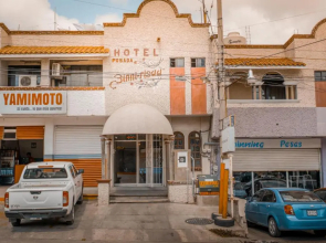 PENINSULA STAYS Business Hotel 2 CAMAS Matrimoniales