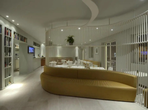 Aromi Piccolo Hotel
