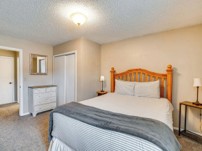 Manitou Springs Escape w/ A/C & Private Deck!
