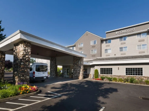 Country Inn & Suites By Carlson, Portland International Airport, OR