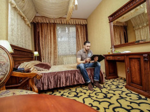 Deluxe Hotel «Купава»