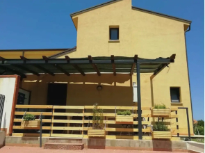 Vincenzo Holiday Houses