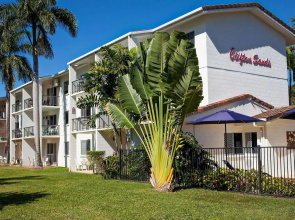 Clifton Sands Holiday Apartments