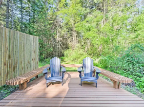 Port Townsend Cottage Near Wineries & Golf