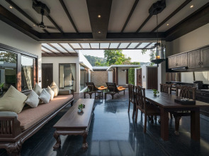 Malisa Villa Suites