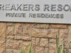 Breakers 419 by Top Destinations Rentals