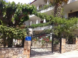 Ostria Maisonettes and Studios
